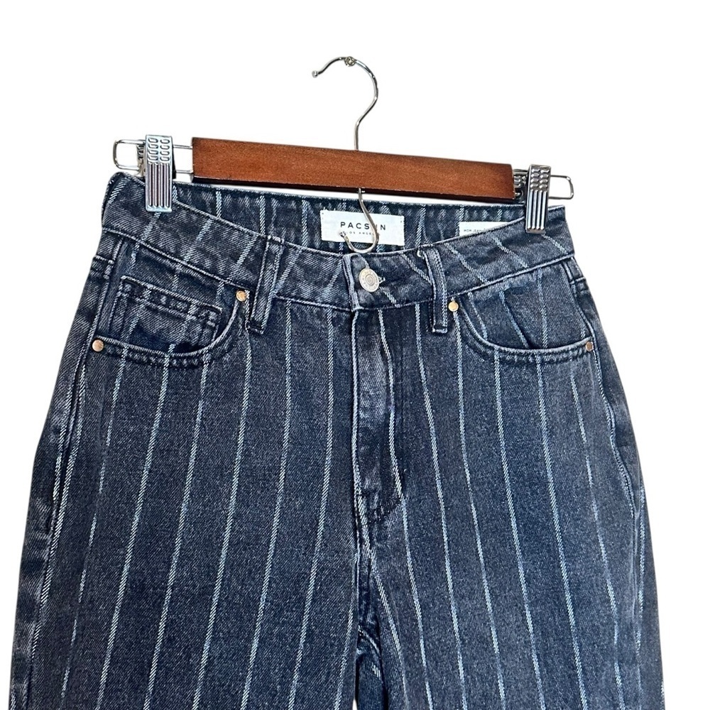 PacSun Black Wash Pin Stripe Mom Jeans Women’s Size 24 26" Inseam - Picture 2 of 8